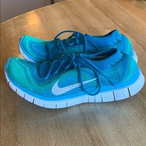 Nike Free Flyknit